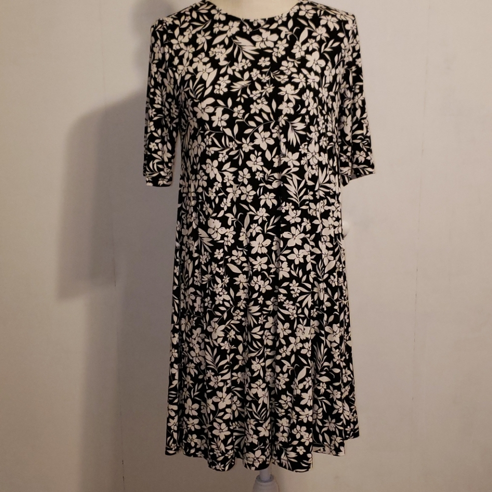 💚Old navy floral dress